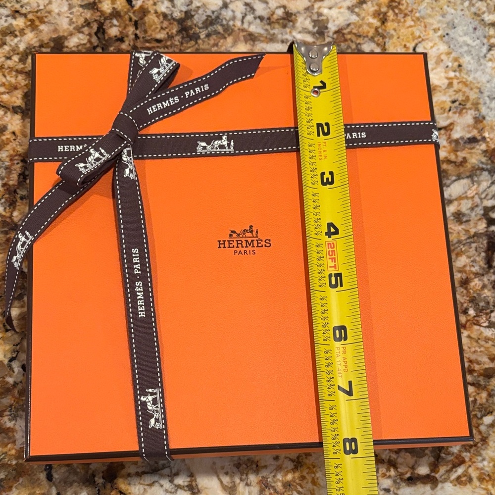 Hermès Orange Gift Box with Brown Ribbon - Women Accessories Scarves & Wraps - Picture 3 of 6